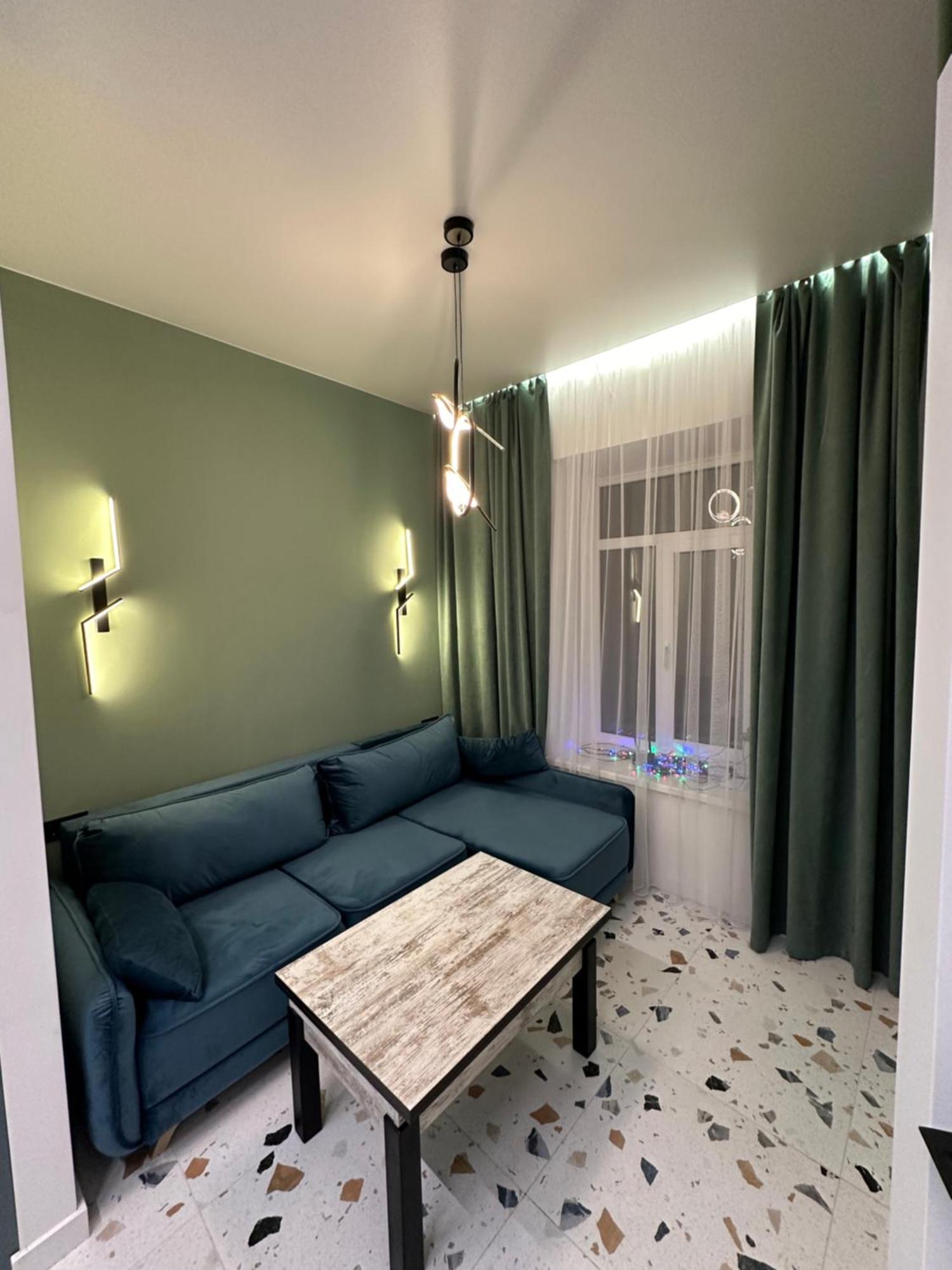 Apartment On Snijna Street 5 ลวีฟ ภายนอก รูปภาพ